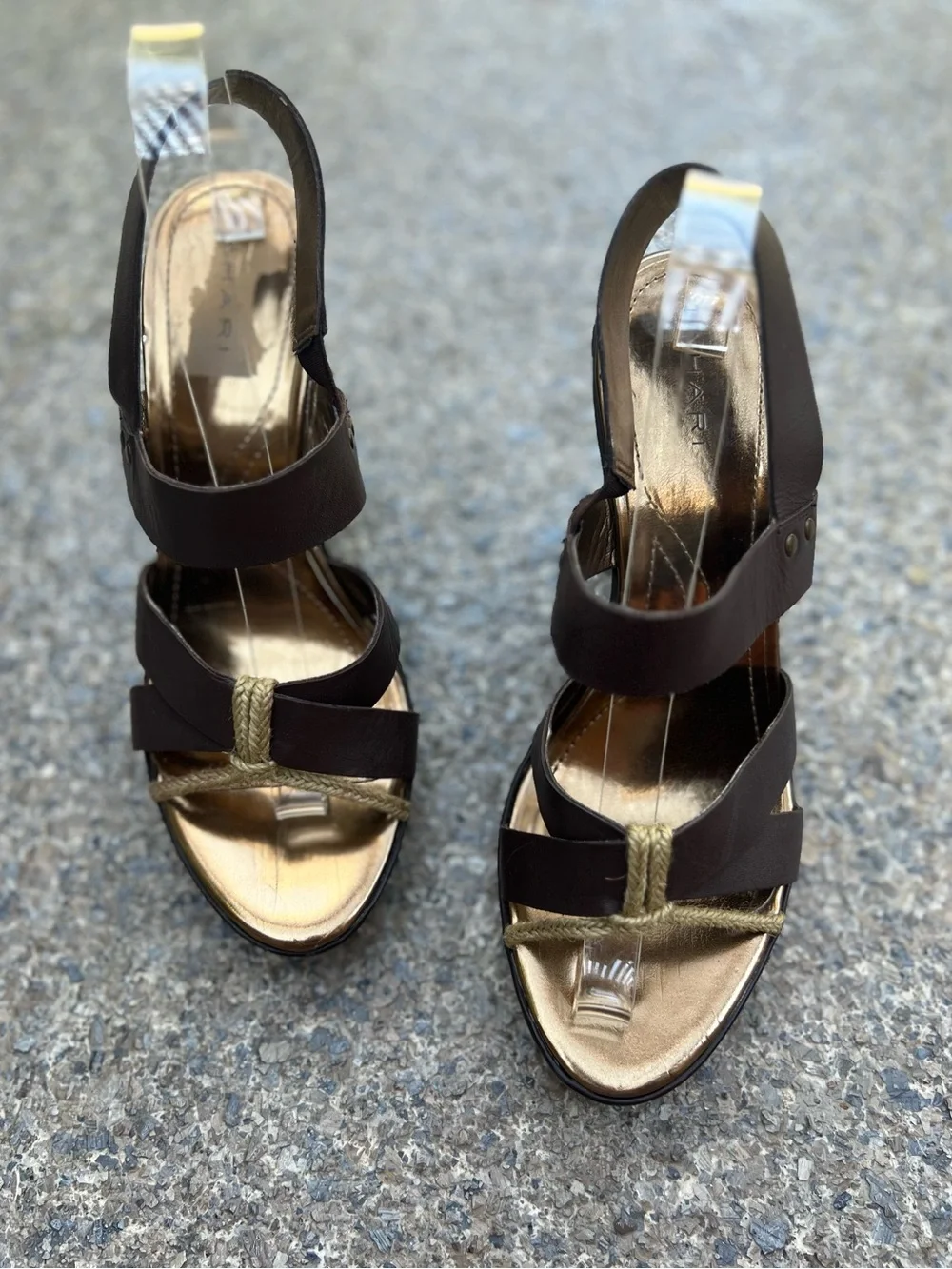 TAHARI India Strappy  Brown Wedge Sandals with Twine accent-size 8